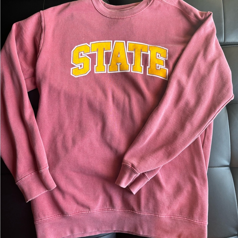 Comfort Colors Iowa State Sweatshirt
